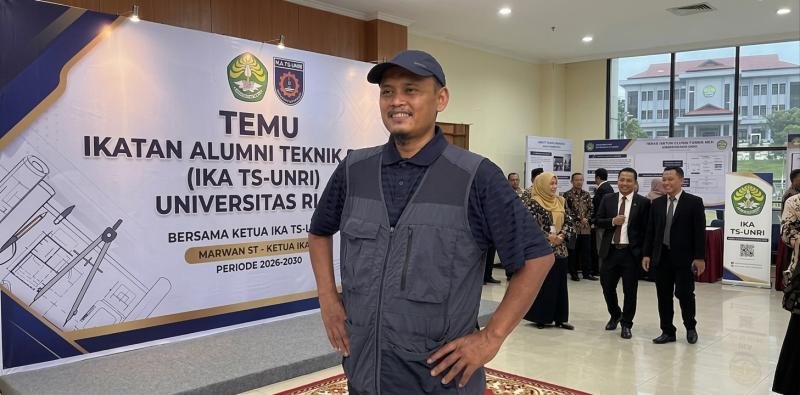IKA Teknik Sipil Unri Dilantik, Marwan ST Siap Berkontribusi untuk Pembangunan Riau